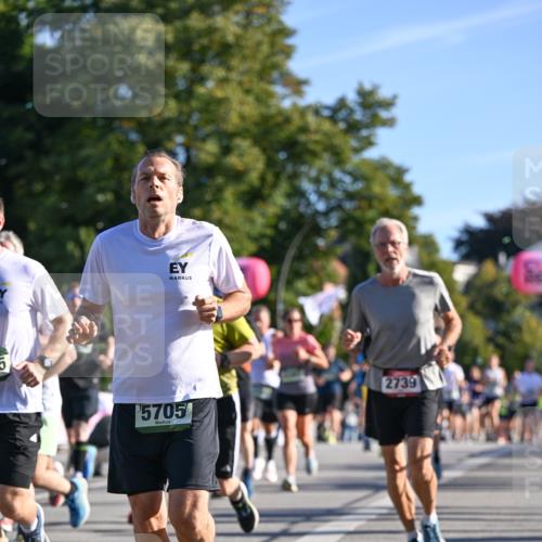07.09.2025 - BARMER Alsterlauf Dr. Thomas Lammeyer http://msf.ph/oto/8710756 07.09.2025 09:37:26 Laufen 5, 5705, 2739 meine-sportfotos.de