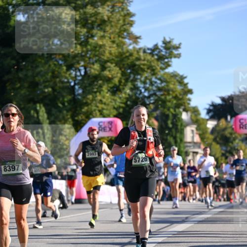 07.09.2025 - BARMER Alsterlauf Dr. Thomas Lammeyer http://msf.ph/oto/8710778 07.09.2025 09:37:29 Laufen 8397, 2993, 5726 meine-sportfotos.de