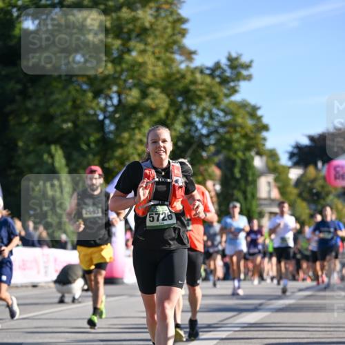 07.09.2025 - BARMER Alsterlauf Dr. Thomas Lammeyer http://msf.ph/oto/8710782 07.09.2025 09:37:30 Laufen 5726, 54 meine-sportfotos.de