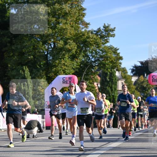 07.09.2025 - BARMER Alsterlauf Dr. Thomas Lammeyer http://msf.ph/oto/8710803 07.09.2025 09:37:33 Laufen 337, 2471, 2902, 8052, 4027, 5147, 629 meine-sportfotos.de