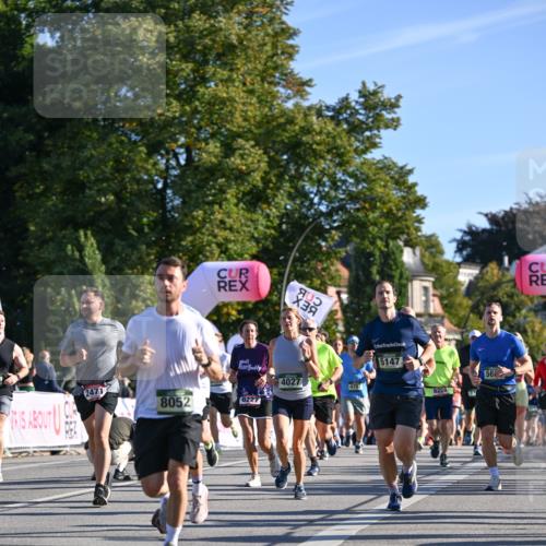 07.09.2025 - BARMER Alsterlauf Dr. Thomas Lammeyer http://msf.ph/oto/8710810 07.09.2025 09:37:35 Laufen 24712, 4027, 8052, 6227, 4707, 5147, 6226, 56 meine-sportfotos.de