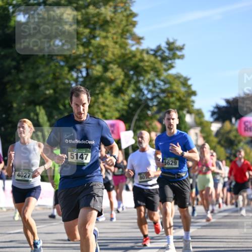 07.09.2025 - BARMER Alsterlauf Dr. Thomas Lammeyer http://msf.ph/oto/8710828 07.09.2025 09:37:37 Laufen 4027, 36, 5147, 801, 5629 meine-sportfotos.de