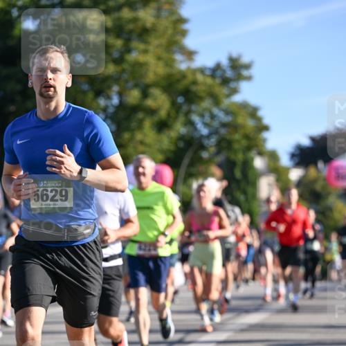 07.09.2025 - BARMER Alsterlauf Dr. Thomas Lammeyer http://msf.ph/oto/8710842 07.09.2025 09:37:39 Laufen 36, 5629 meine-sportfotos.de