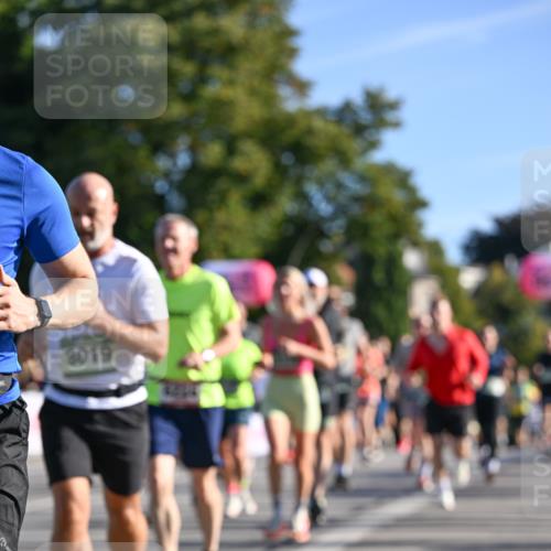 07.09.2025 - BARMER Alsterlauf Dr. Thomas Lammeyer http://msf.ph/oto/8710846 07.09.2025 09:37:40 Laufen 8019 meine-sportfotos.de