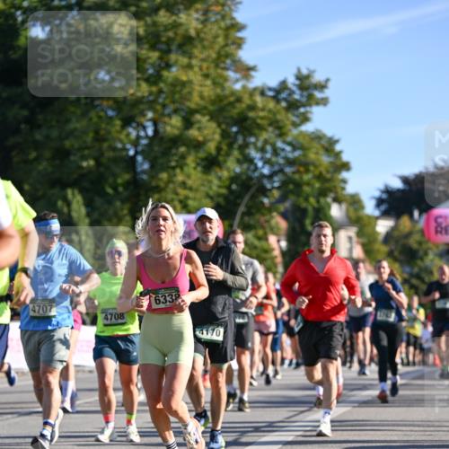 07.09.2025 - BARMER Alsterlauf Dr. Thomas Lammeyer http://msf.ph/oto/8710852 07.09.2025 09:37:41 Laufen 4707, 4708, 6338, 4170 meine-sportfotos.de