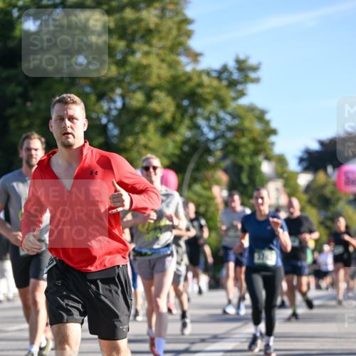 07.09.2025 - BARMER Alsterlauf Dr. Thomas Lammeyer http://msf.ph/oto/8710870 07.09.2025 09:37:44 Laufen  meine-sportfotos.de