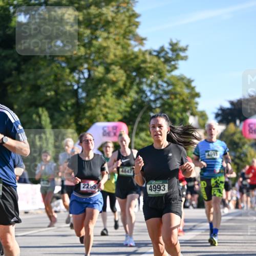 07.09.2025 - BARMER Alsterlauf Dr. Thomas Lammeyer http://msf.ph/oto/8710900 07.09.2025 09:37:49 Laufen 2265, 4847, 4993, 4091 meine-sportfotos.de