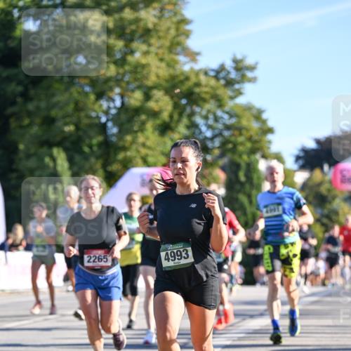 07.09.2025 - BARMER Alsterlauf Dr. Thomas Lammeyer http://msf.ph/oto/8710901 07.09.2025 09:37:50 Laufen 2265, 4993 meine-sportfotos.de
