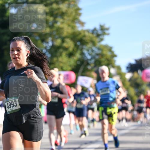 07.09.2025 - BARMER Alsterlauf Dr. Thomas Lammeyer http://msf.ph/oto/8710907 07.09.2025 09:37:51 Laufen 4993 meine-sportfotos.de