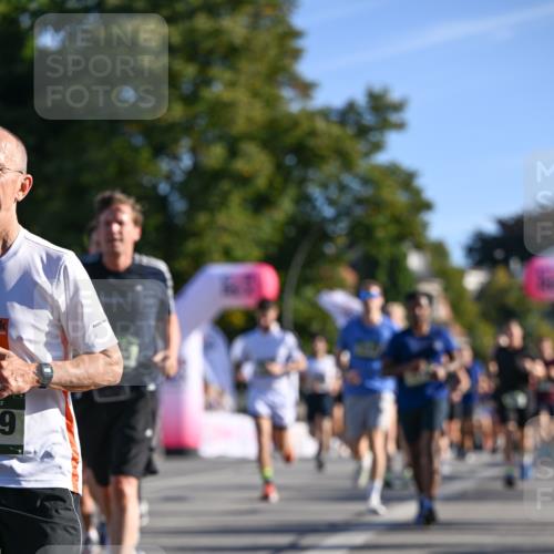 07.09.2025 - BARMER Alsterlauf Dr. Thomas Lammeyer http://msf.ph/oto/8710977 07.09.2025 09:38:02 Laufen 9 meine-sportfotos.de