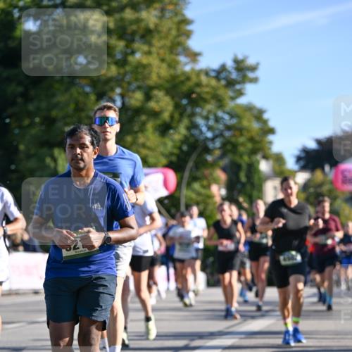 07.09.2025 - BARMER Alsterlauf Dr. Thomas Lammeyer http://msf.ph/oto/8710995 07.09.2025 09:38:05 Laufen  meine-sportfotos.de