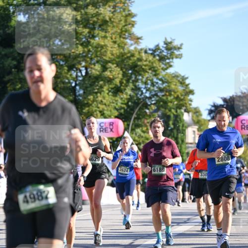 07.09.2025 - BARMER Alsterlauf Dr. Thomas Lammeyer http://msf.ph/oto/8711012 07.09.2025 09:38:07 Laufen 4982, 4629, 2624, 6189, 330, 2808, 4 meine-sportfotos.de