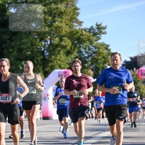 07.09.2025 - BARMER Alsterlauf Dr. Thomas Lammeyer http://msf.ph/oto/8711018 07.09.2025 09:38:08 Laufen 5027, 629, 2624, 189, 38, 54 meine-sportfotos.de