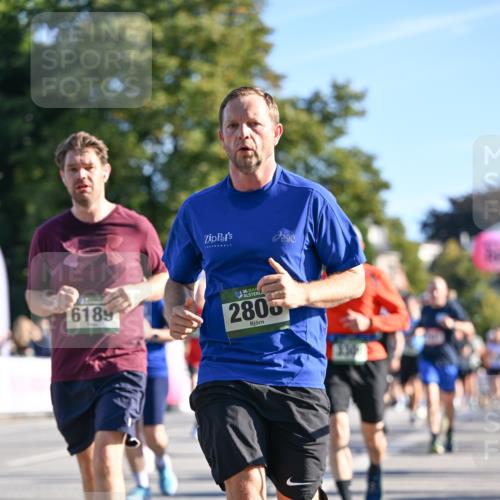 07.09.2025 - BARMER Alsterlauf Dr. Thomas Lammeyer http://msf.ph/oto/8711024 07.09.2025 09:38:09 Laufen 6189, 36, 2800 meine-sportfotos.de