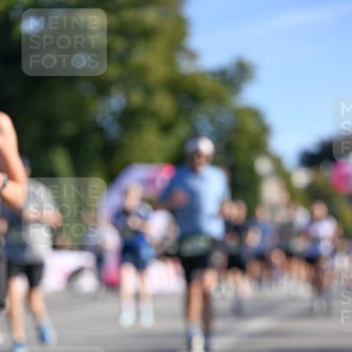 07.09.2025 - BARMER Alsterlauf Dr. Thomas Lammeyer http://msf.ph/oto/8711057 07.09.2025 09:38:16 Laufen  meine-sportfotos.de