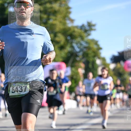 07.09.2025 - BARMER Alsterlauf Dr. Thomas Lammeyer http://msf.ph/oto/8711069 07.09.2025 09:38:18 Laufen 36, 5437, 64 meine-sportfotos.de