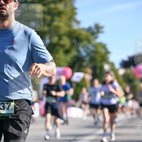 07.09.2025 - BARMER Alsterlauf Dr. Thomas Lammeyer http://msf.ph/oto/8711071 07.09.2025 09:38:18 Laufen 37 meine-sportfotos.de
