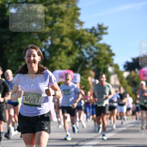 07.09.2025 - BARMER Alsterlauf Dr. Thomas Lammeyer http://msf.ph/oto/8711084 07.09.2025 09:38:20 Laufen 36, 6097 meine-sportfotos.de