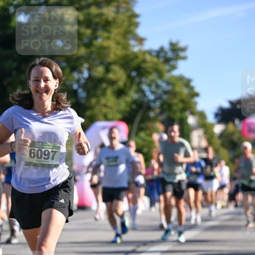 07.09.2025 - BARMER Alsterlauf Dr. Thomas Lammeyer http://msf.ph/oto/8711085 07.09.2025 09:38:21 Laufen 36, 6097 meine-sportfotos.de