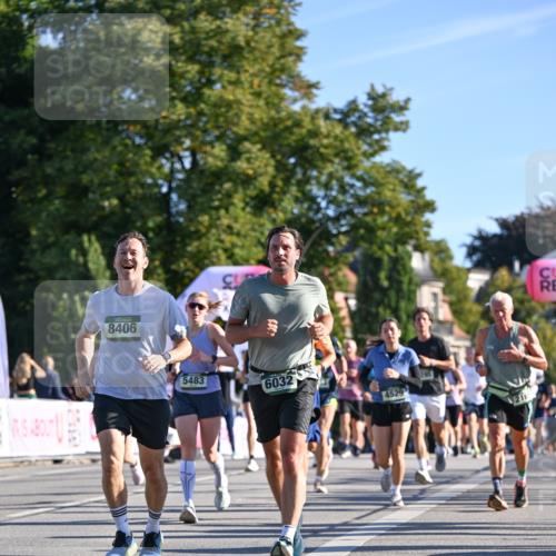 07.09.2025 - BARMER Alsterlauf Dr. Thomas Lammeyer http://msf.ph/oto/8711093 07.09.2025 09:38:22 Laufen 8406, 5483, 6032, 4529, 216 meine-sportfotos.de