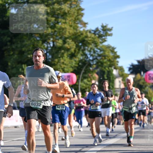 07.09.2025 - BARMER Alsterlauf Dr. Thomas Lammeyer http://msf.ph/oto/8711098 07.09.2025 09:38:23 Laufen 6032, 5485, 216 meine-sportfotos.de
