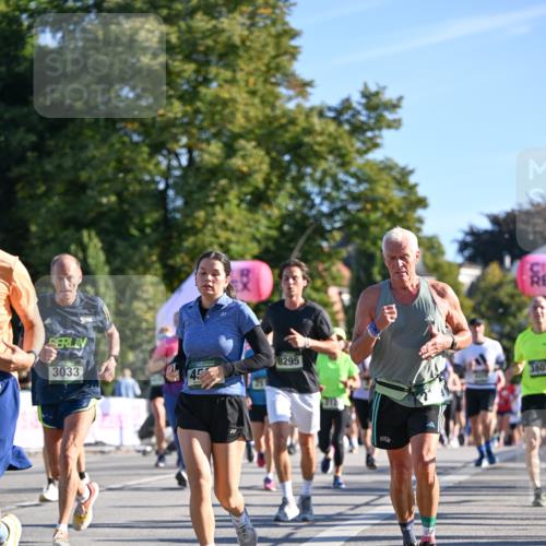 07.09.2025 - BARMER Alsterlauf Dr. Thomas Lammeyer http://msf.ph/oto/8711110 07.09.2025 09:38:25 Laufen 8295, 3033, 1, 45, 380 meine-sportfotos.de