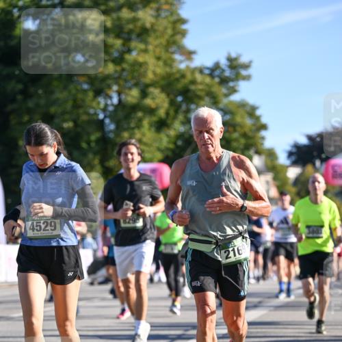 07.09.2025 - BARMER Alsterlauf Dr. Thomas Lammeyer http://msf.ph/oto/8711117 07.09.2025 09:38:26 Laufen 4529, 2169 meine-sportfotos.de