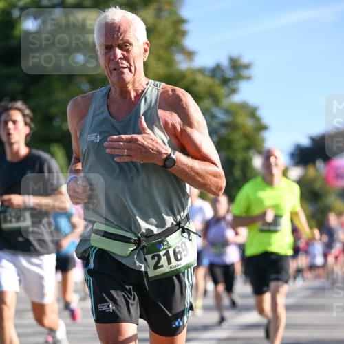 07.09.2025 - BARMER Alsterlauf Dr. Thomas Lammeyer http://msf.ph/oto/8711124 07.09.2025 09:38:27 Laufen 2169, 54 meine-sportfotos.de