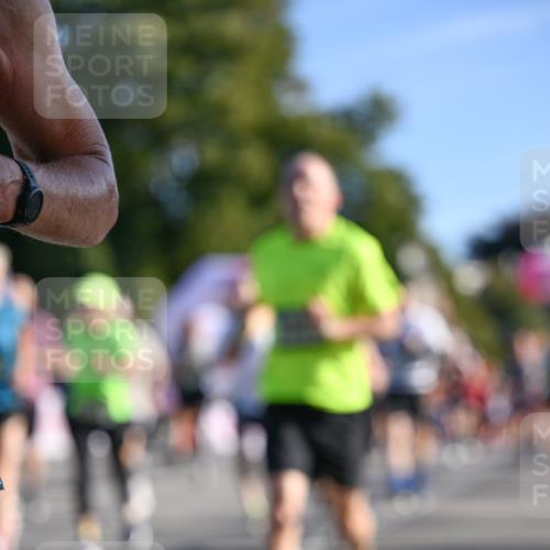 07.09.2025 - BARMER Alsterlauf Dr. Thomas Lammeyer http://msf.ph/oto/8711130 07.09.2025 09:38:28 Laufen  meine-sportfotos.de