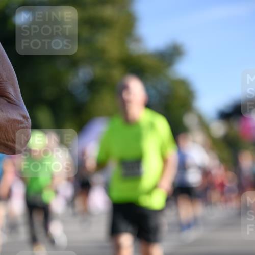 07.09.2025 - BARMER Alsterlauf Dr. Thomas Lammeyer http://msf.ph/oto/8711131 07.09.2025 09:38:29 Laufen  meine-sportfotos.de