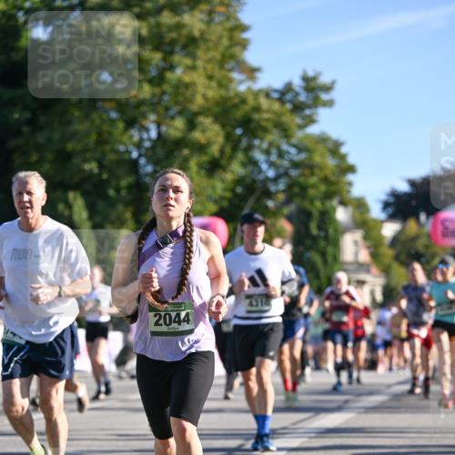 07.09.2025 - BARMER Alsterlauf Dr. Thomas Lammeyer http://msf.ph/oto/8711141 07.09.2025 09:38:30 Laufen 2044, 4310 meine-sportfotos.de