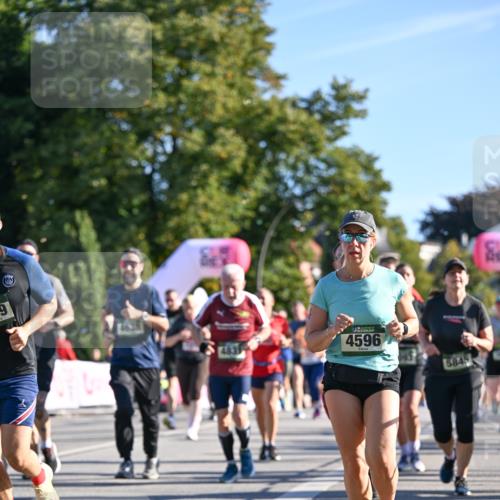 07.09.2025 - BARMER Alsterlauf Dr. Thomas Lammeyer http://msf.ph/oto/8711165 07.09.2025 09:38:34 Laufen 4596, 5845 meine-sportfotos.de