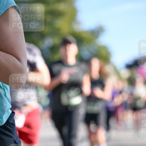 07.09.2025 - BARMER Alsterlauf Dr. Thomas Lammeyer http://msf.ph/oto/8711184 07.09.2025 09:38:37 Laufen  meine-sportfotos.de