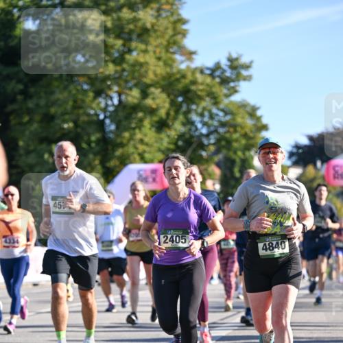 07.09.2025 - BARMER Alsterlauf Dr. Thomas Lammeyer http://msf.ph/oto/8711197 07.09.2025 09:38:39 Laufen 4334, 45, 2405, 4840 meine-sportfotos.de