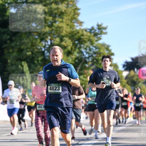 07.09.2025 - BARMER Alsterlauf Dr. Thomas Lammeyer http://msf.ph/oto/8711215 07.09.2025 09:38:42 Laufen 483, 4823, 265 meine-sportfotos.de