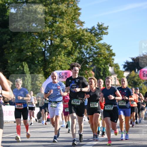 07.09.2025 - BARMER Alsterlauf Dr. Thomas Lammeyer http://msf.ph/oto/8711244 07.09.2025 09:38:46 Laufen 3060, 240, 10, 3238, 2347, 2346, 3237, 274 meine-sportfotos.de