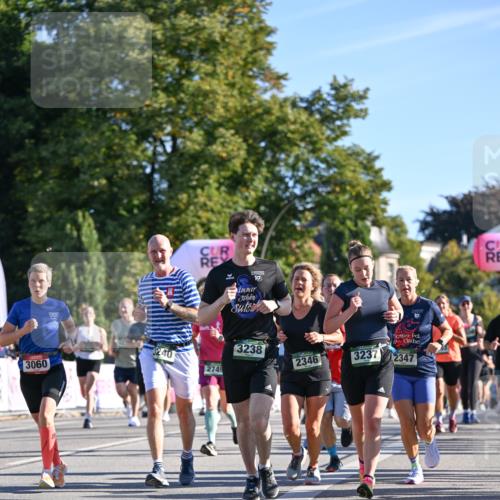 07.09.2025 - BARMER Alsterlauf Dr. Thomas Lammeyer http://msf.ph/oto/8711246 07.09.2025 09:38:47 Laufen 10, 240, 3238, 3060, 2346, 3237, 2749, 10, 2347, 54 meine-sportfotos.de