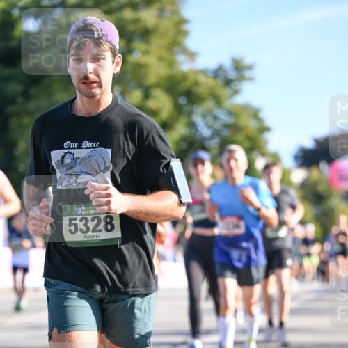 07.09.2025 - BARMER Alsterlauf Dr. Thomas Lammeyer http://msf.ph/oto/8711287 07.09.2025 09:38:53 Laufen 36, 5328, 4 meine-sportfotos.de