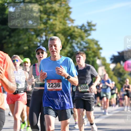 07.09.2025 - BARMER Alsterlauf Dr. Thomas Lammeyer http://msf.ph/oto/8711294 07.09.2025 09:38:54 Laufen 3, 136, 2236, 3008 meine-sportfotos.de