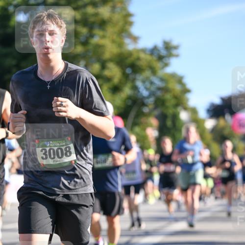 07.09.2025 - BARMER Alsterlauf Dr. Thomas Lammeyer http://msf.ph/oto/8711306 07.09.2025 09:38:56 Laufen 36, 3008, 56644 meine-sportfotos.de