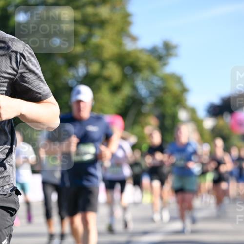 07.09.2025 - BARMER Alsterlauf Dr. Thomas Lammeyer http://msf.ph/oto/8711310 07.09.2025 09:38:57 Laufen  meine-sportfotos.de