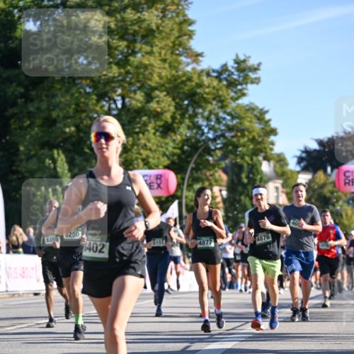 07.09.2025 - BARMER Alsterlauf Dr. Thomas Lammeyer http://msf.ph/oto/8711330 07.09.2025 09:39:01 Laufen 8359, 5250, 402, 4877, 4876, 46 meine-sportfotos.de