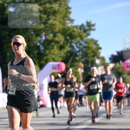 07.09.2025 - BARMER Alsterlauf Dr. Thomas Lammeyer http://msf.ph/oto/8711333 07.09.2025 09:39:01 Laufen 402 meine-sportfotos.de
