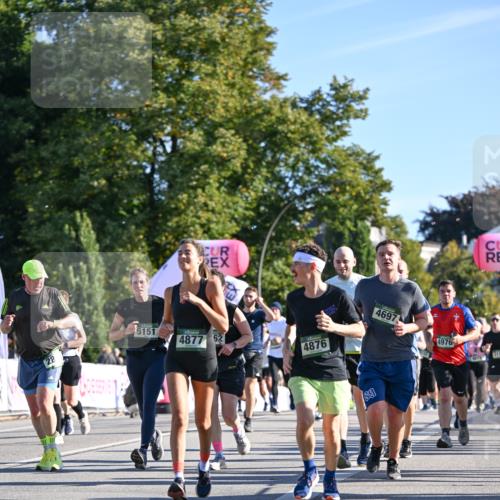 07.09.2025 - BARMER Alsterlauf Dr. Thomas Lammeyer http://msf.ph/oto/8711339 07.09.2025 09:39:02 Laufen 5151, 4877, 62, 4876, 4697, 4976 meine-sportfotos.de