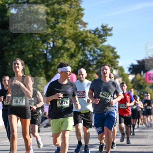 07.09.2025 - BARMER Alsterlauf Dr. Thomas Lammeyer http://msf.ph/oto/8711348 07.09.2025 09:39:04 Laufen 5, 4877, 4876, 4335, 4697, 89 meine-sportfotos.de