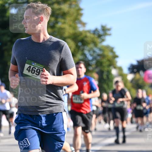 07.09.2025 - BARMER Alsterlauf Dr. Thomas Lammeyer http://msf.ph/oto/8711364 07.09.2025 09:39:06 Laufen 16, 36, 469, 69 meine-sportfotos.de
