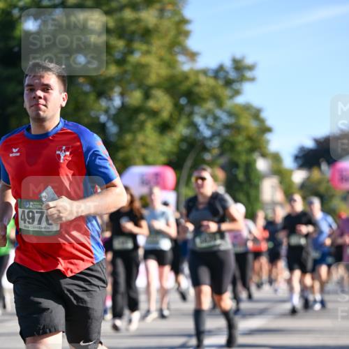 07.09.2025 - BARMER Alsterlauf Dr. Thomas Lammeyer http://msf.ph/oto/8711375 07.09.2025 09:39:08 Laufen 36, 497 meine-sportfotos.de