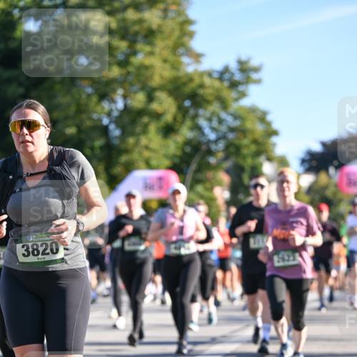 07.09.2025 - BARMER Alsterlauf Dr. Thomas Lammeyer http://msf.ph/oto/8711390 07.09.2025 09:39:10 Laufen 6, 3820 meine-sportfotos.de
