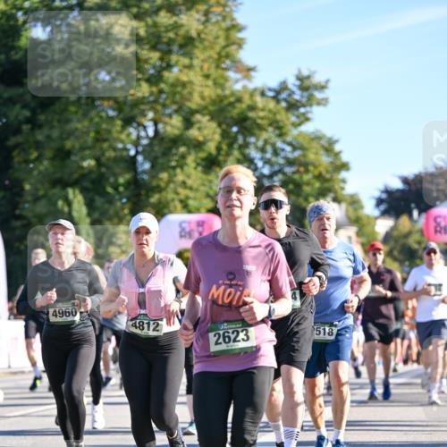 07.09.2025 - BARMER Alsterlauf Dr. Thomas Lammeyer http://msf.ph/oto/8711398 07.09.2025 09:39:11 Laufen 4960, 4812, 2623, 518 meine-sportfotos.de