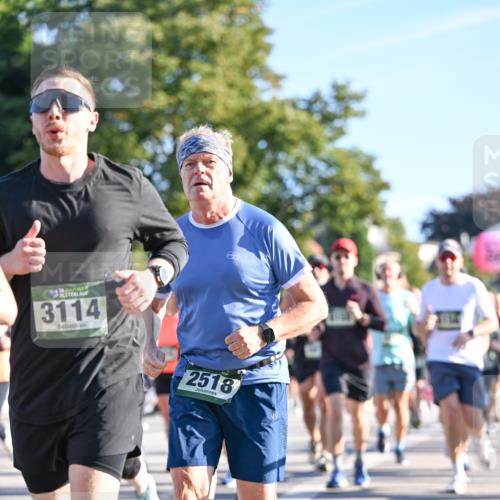 07.09.2025 - BARMER Alsterlauf Dr. Thomas Lammeyer http://msf.ph/oto/8711411 07.09.2025 09:39:14 Laufen 3114, 2518 meine-sportfotos.de